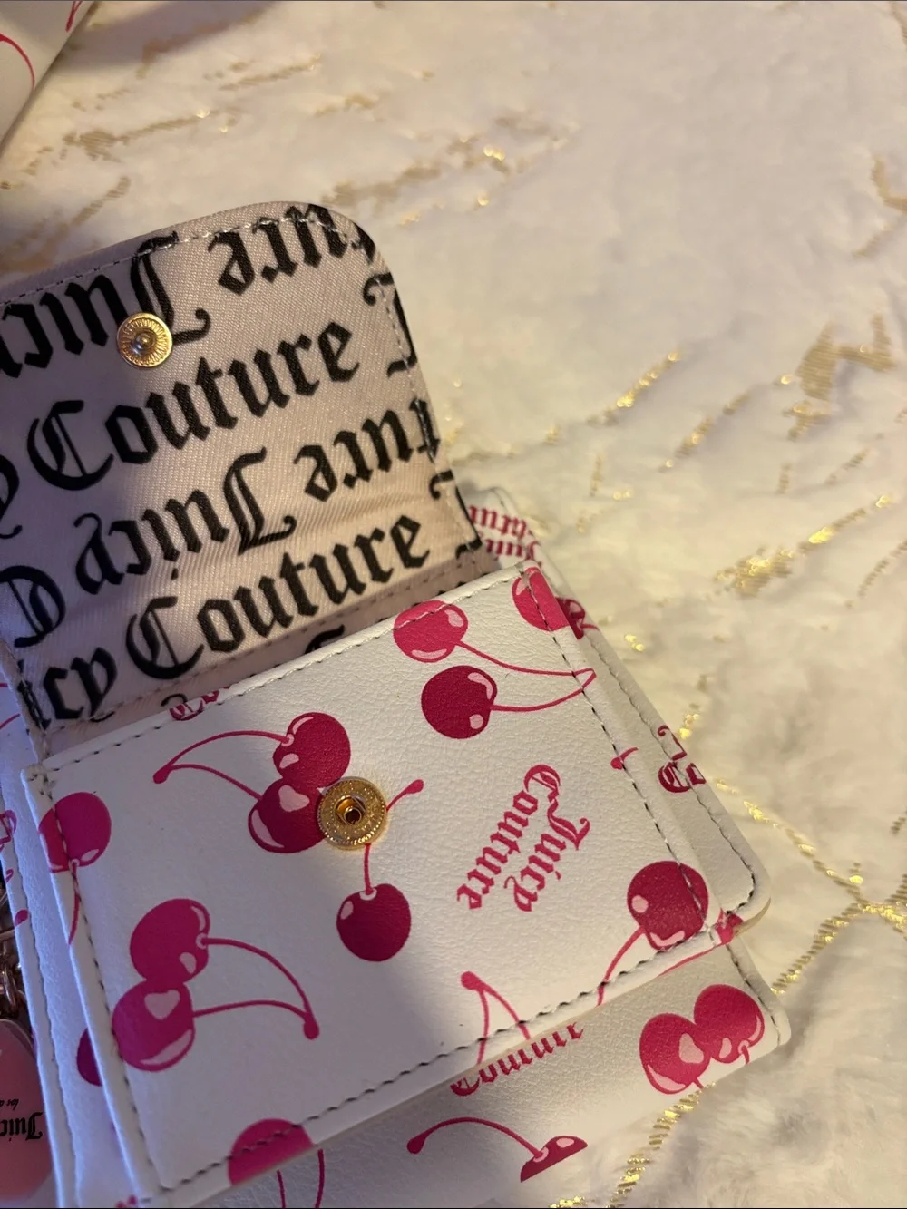 BNWT JUICY COUTURE Tote with Pink Cherry Print and Matching Wallet Set